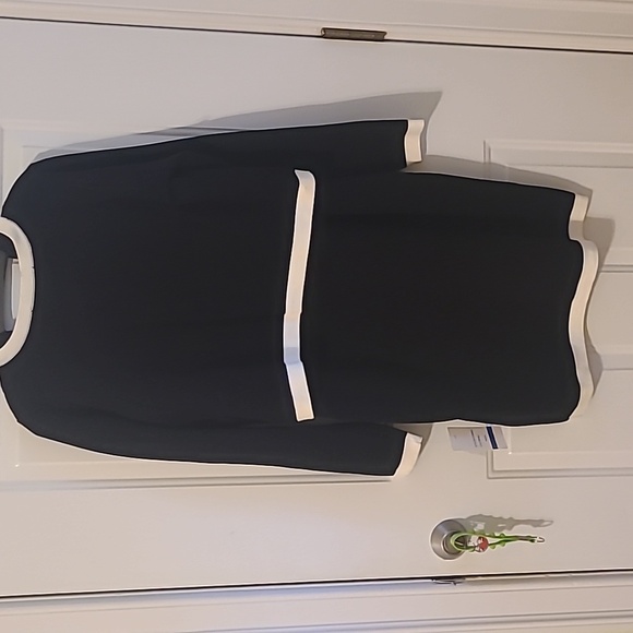 Black and White Button-Up Two Piece Jacket And Dress - Picture 2 of 2